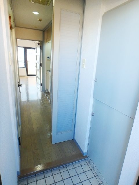 セラ藤崎  玄関