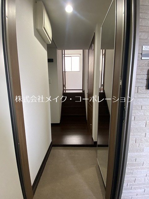 カーサマリーナ 玄関