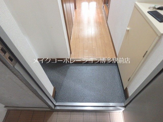 ノアーズアーク博多北 玄関