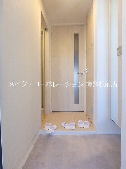 エルグランド吉塚 玄関