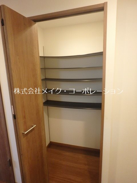 ポム・ド・テール 玄関