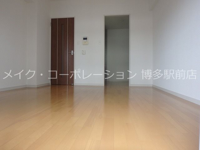 ロイヤルステージ吉塚 リビング