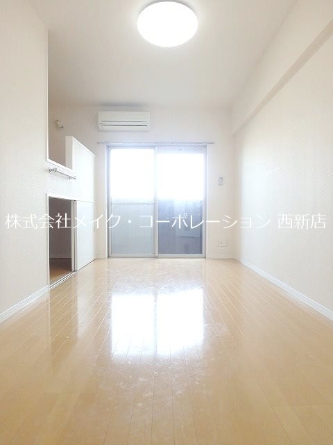 アクタス六本松タワー リビング