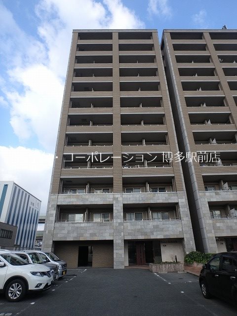ツインズ博多N館 外観