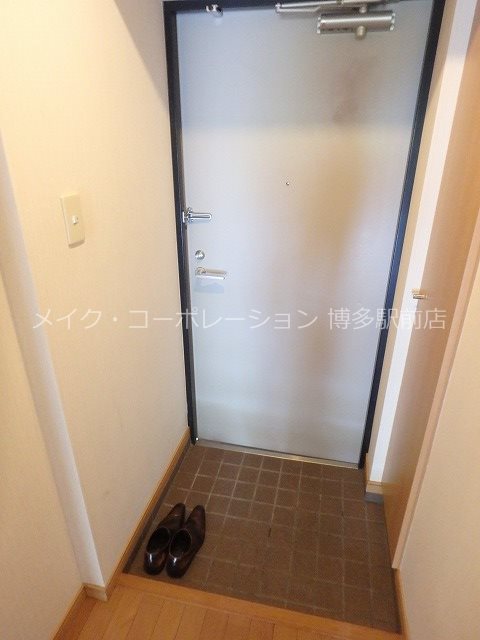 ビュー博多  玄関