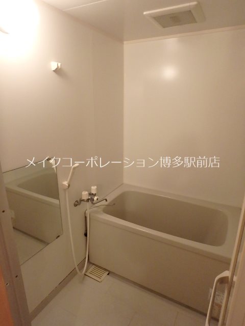 ルッシェ博多駅東  風呂画像