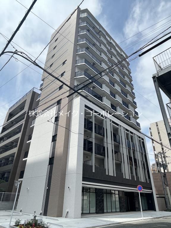 ドゥバーグ渡辺通   外観