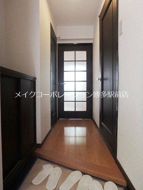 アークヒルズ警固 玄関