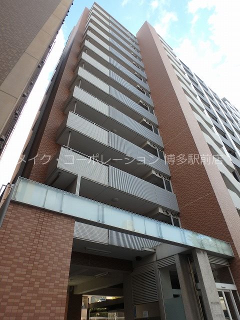 F･PARC博多駅南 外観