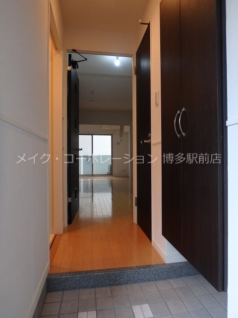 F･PARC博多駅南 玄関