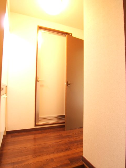 エバーグレース赤坂 玄関