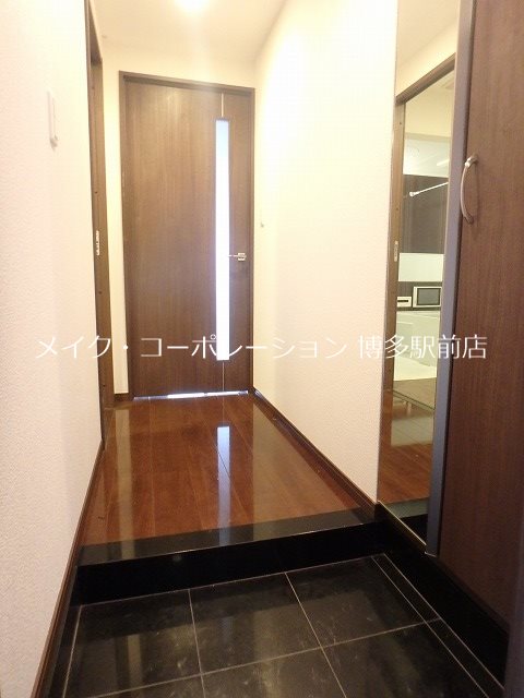 プレスタイル博多駅南 玄関