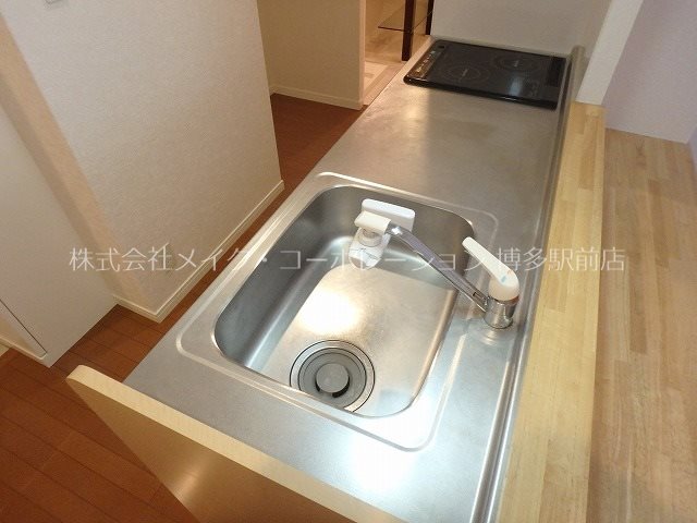 サヴォイマキシマイズ博多ステーション  キッチン