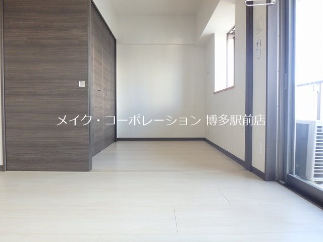ネストピア博多駅前 ベッドルーム