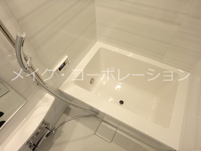 ※写真は棟内別部屋 エンクレスト博多LEGEND 風呂画像