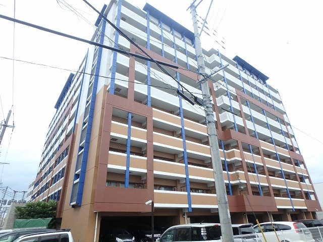 DUO FEEL福岡東 外観