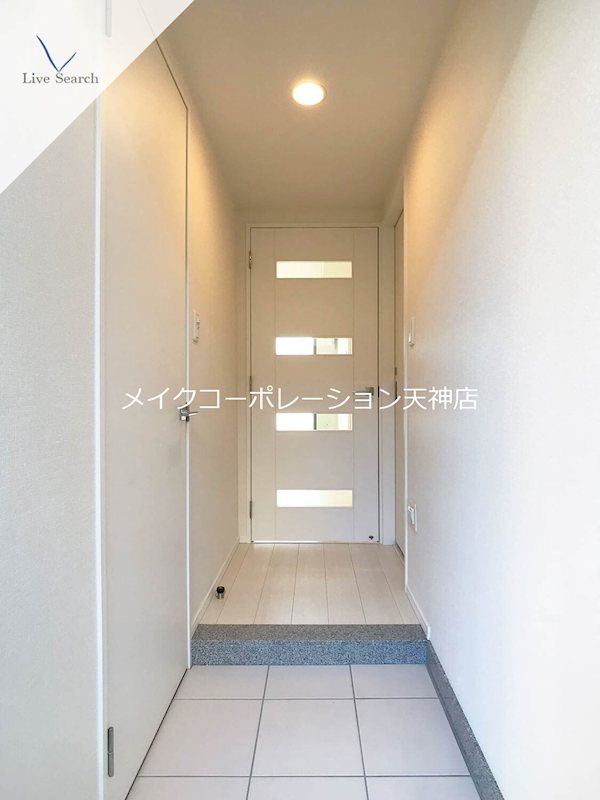 玄関 ルキシア薬院 玄関
