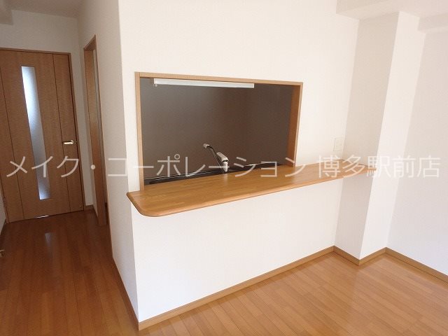 アマール竹下 その他8
