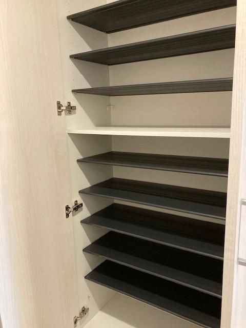 トラストビル姪浜南 玄関