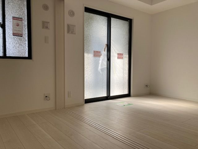 トラストビル姪浜南 リビング