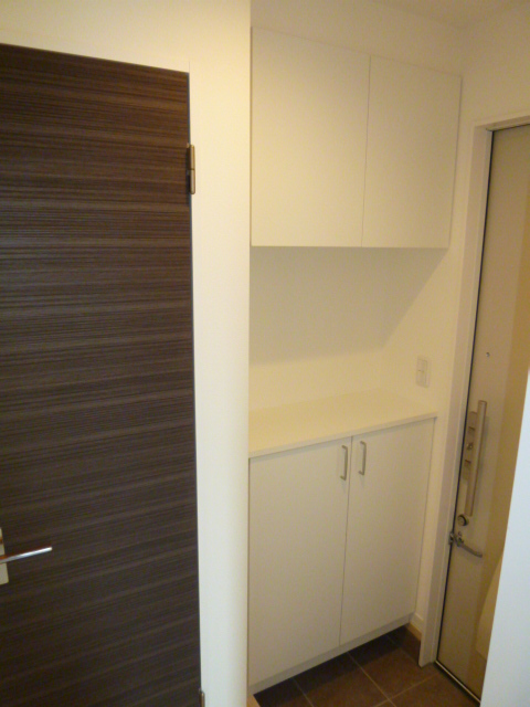 玄関 グランテラス春日 玄関