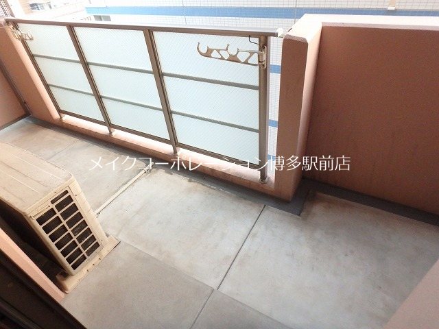 スカイシャトレ箱崎南 ベランダ