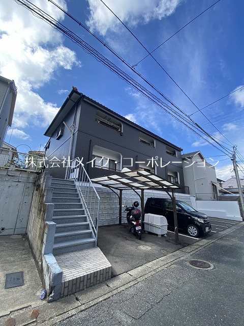 パインヒルズ 外観