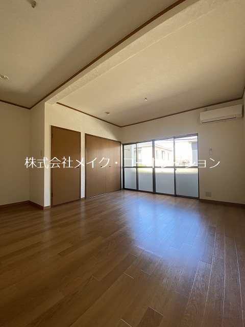 パインヒルズ リビング
