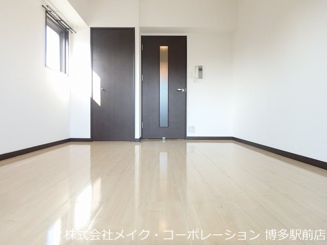 ネストピア天神東 リビング