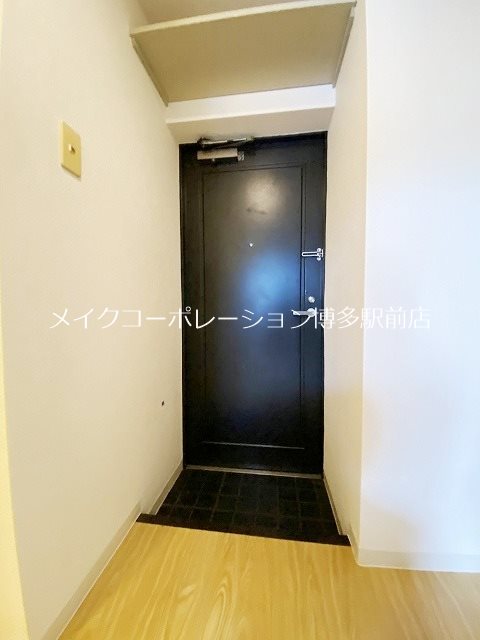リリーフ薬院 玄関