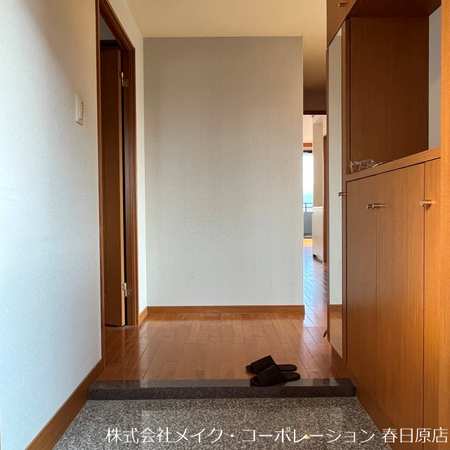 サンリヤン小笹 玄関