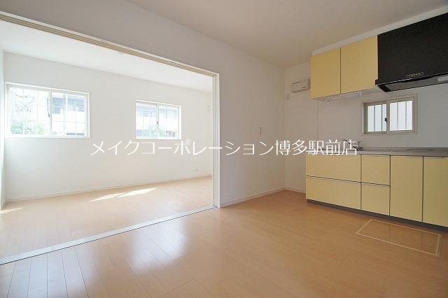 小田部5丁目戸建賃貸 リビング