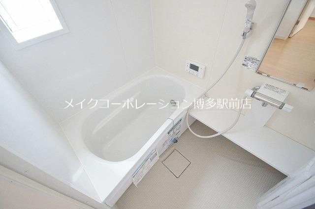 小田部5丁目戸建賃貸 風呂画像