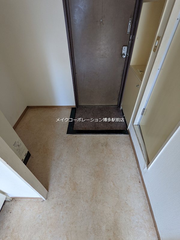 Ｋステーション呉服町 玄関
