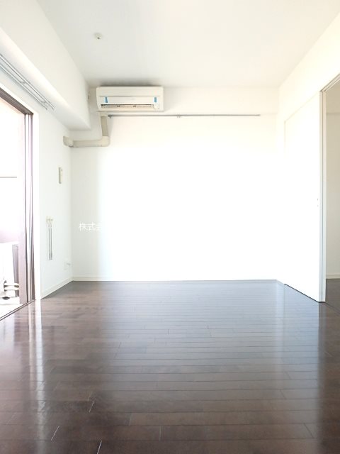 アルティザ博多プレミア リビング
