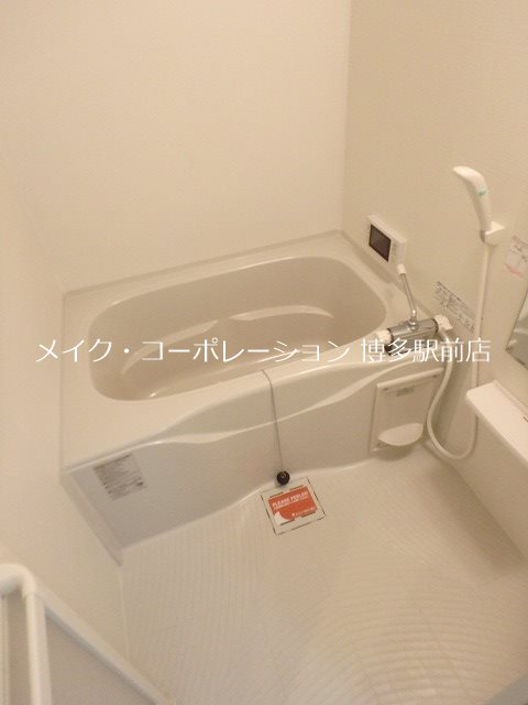 ニューガイアリルーム九大病院前No.66 風呂画像