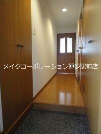 ピュアドームパラジオ博多  玄関
