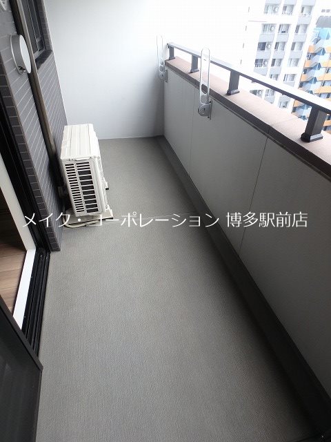 エンクレスト博多THE TIME  ベランダ
