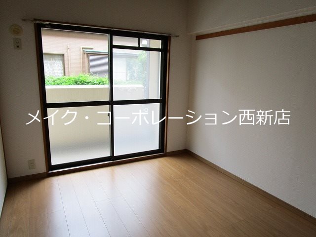ドミールM ベッドルーム