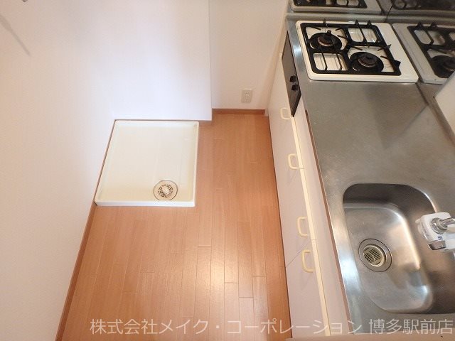 ラフィネスクロスロード博多ステーション キッチン