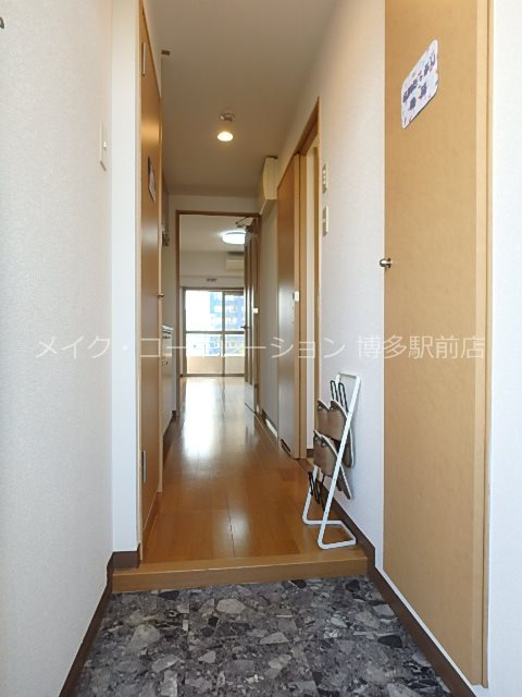 リファレンス下呉服町 玄関