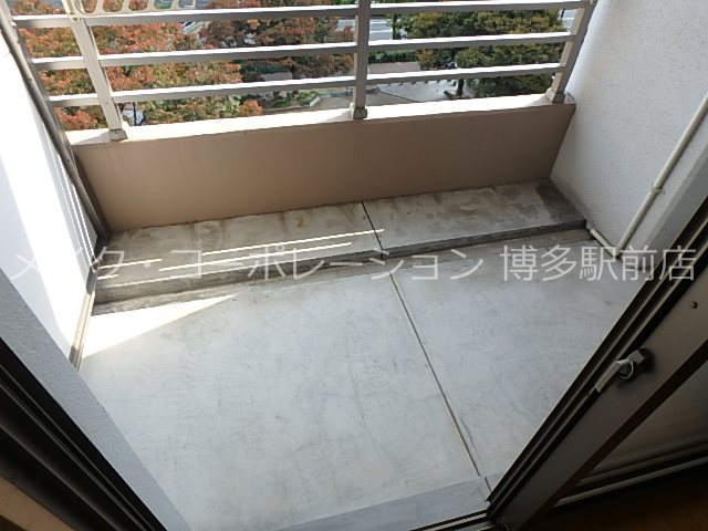 リファレンス下呉服町 ベランダ