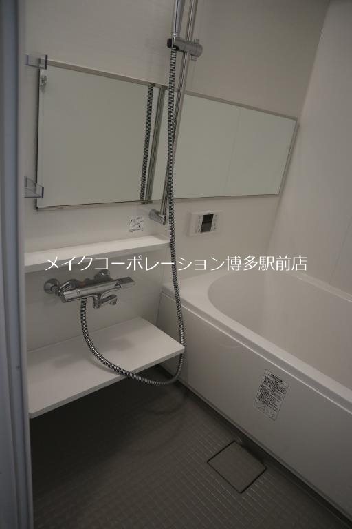 プレジール薬院テラス   風呂画像
