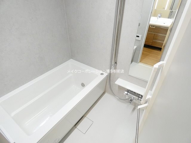 エンクレスト博多駅南FIT 風呂画像