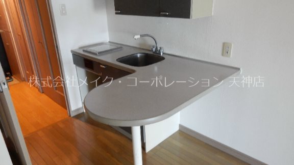 モントーレ天神  キッチン