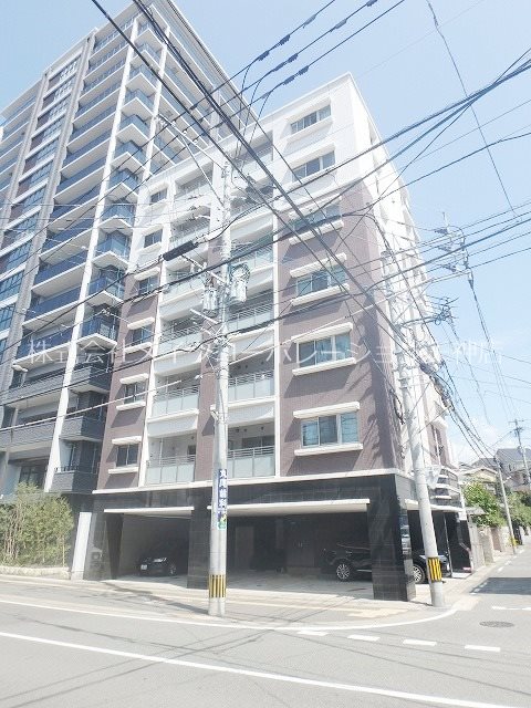 マルエイ桜坂 外観