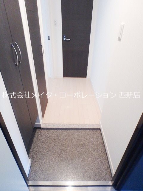 グランフォーレプライム西新 玄関