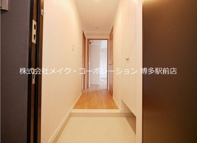 アクタス福岡県庁前グラシア 玄関