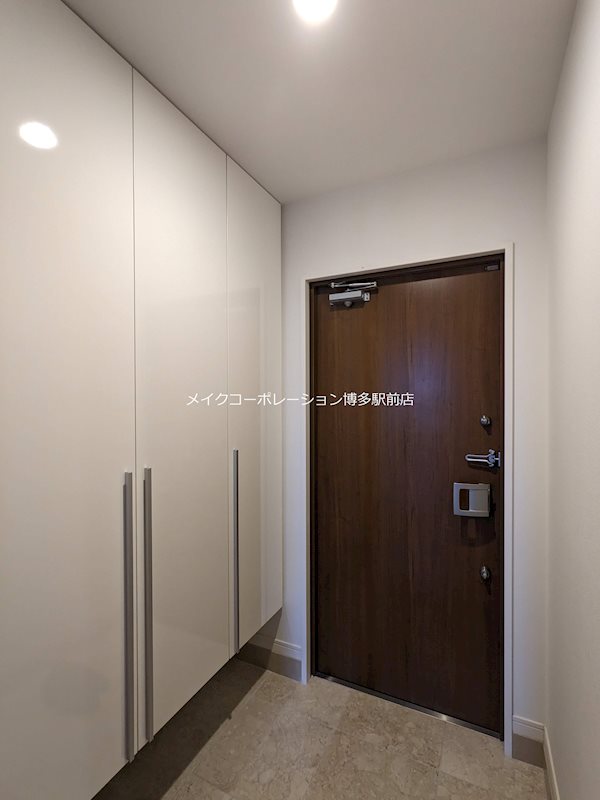 エグゼ博多コンドミニアム 玄関