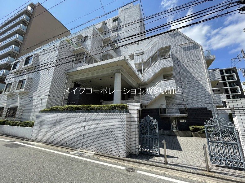 コープオリンピア高砂  外観